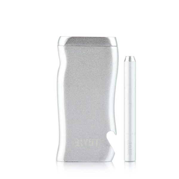 RYOT Super Magnetic Dugout with One Hitter